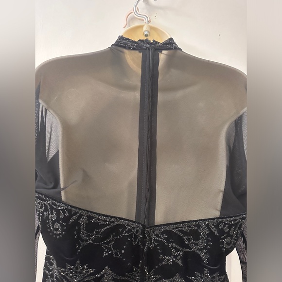 Tadashi Shoji Vintage Black Velvet Sheer Beaded Top with Mesh, Size XL - Picture 6 of 14